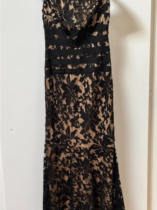 Tadashi Shoji Black and Nude Lace Off-Shoulder Formal Gown - Size 2 - Picture 2 of 7